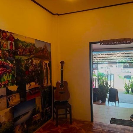 Dd Guest House Pakse Bagian luar foto